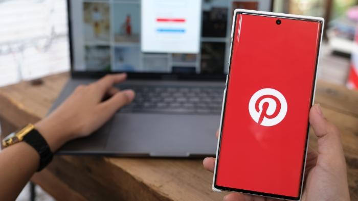 Conheça a influência das plataformas de mídias digitais para o marketing no setor moveleiro