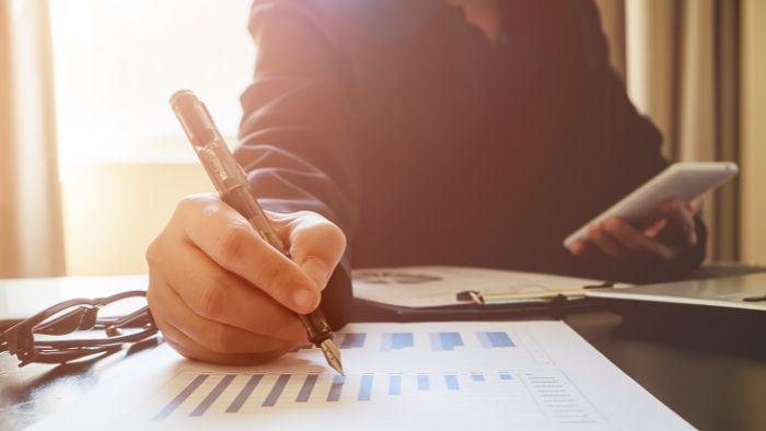 Análise SWOT para empresas do setor moveleiro: como aplicar a estratégia?