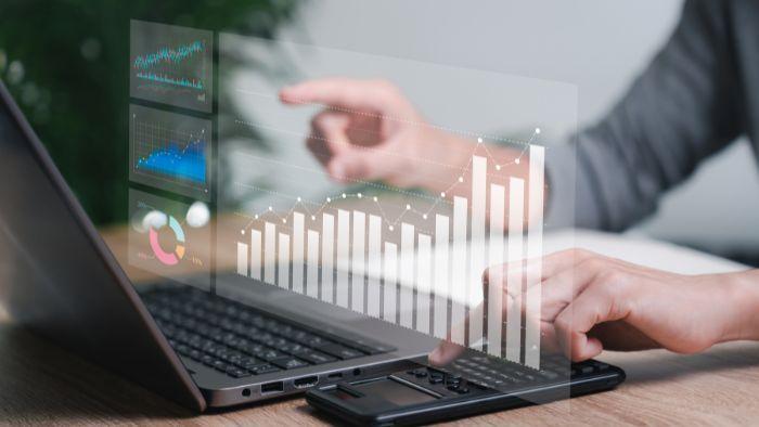 Consultoria empresarial: como saber qual o momento de contratar no setor moveleiro?