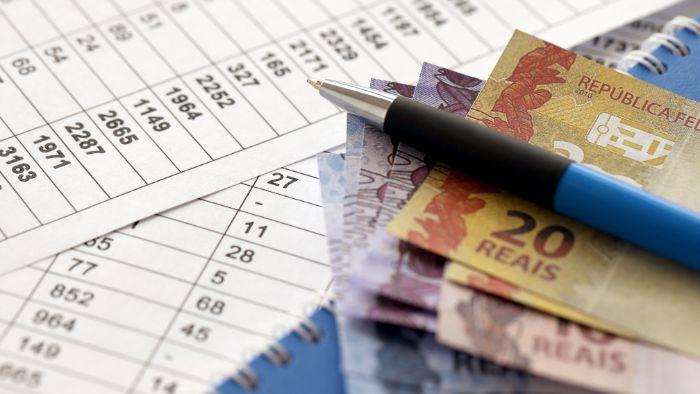 Como saber qual o momento de contratar serviços no setor moveleiro?