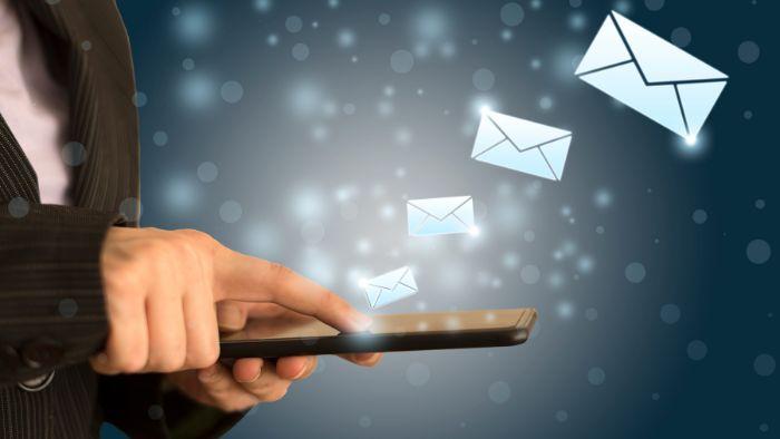 Entenda como os canais de comunicação podem ser usados por empresas moveleiras