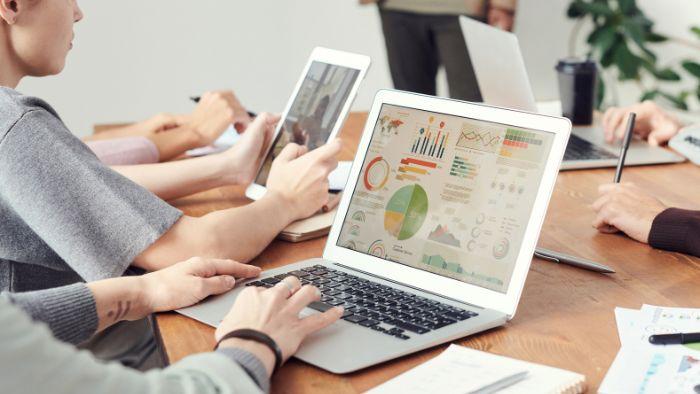 Anúncios no Instagram: como o varejo moveleiro pode captar clientes na plataforma?
