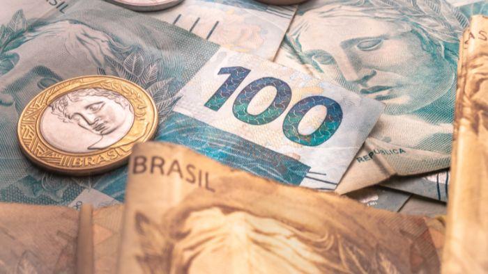 A montanha-russa do cenário mundial e seus impactos no setor moveleiro