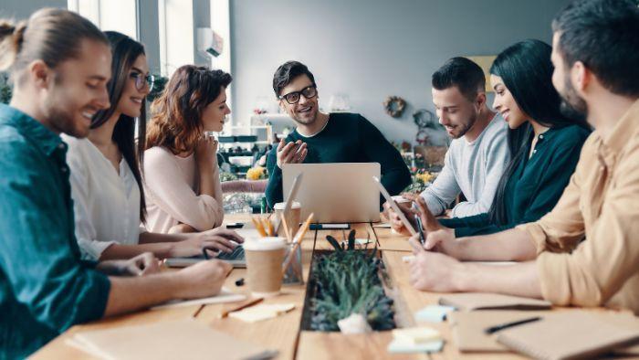 Descubra como contar histórias que conectam móveis a consumidores