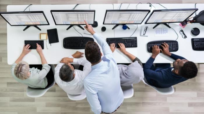 Como a análise de dados pode otimizar a produção moveleira?