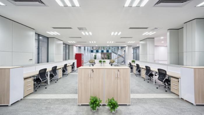Como as soluções podem atender às novas demandas do trabalho híbrido e remoto?