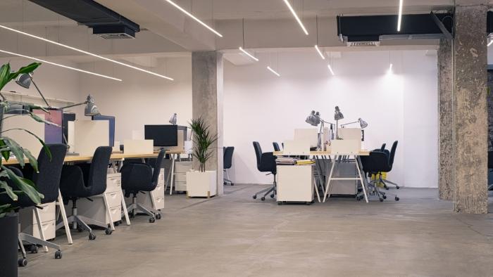 Tendências de design funcional para espaços corporativos: como as soluções podem atender às novas demandas do trabalho híbrido e remoto?