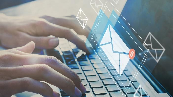 Como os eventos têm impulsionado a inovação e a colaboração no setor moveleiro?