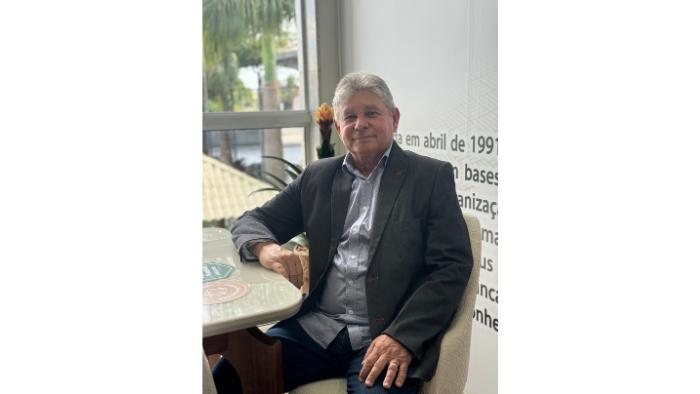 Revolução na indústria moveleira: a trajetória de sucesso de Ademilse Guidini, fundador da Cimol