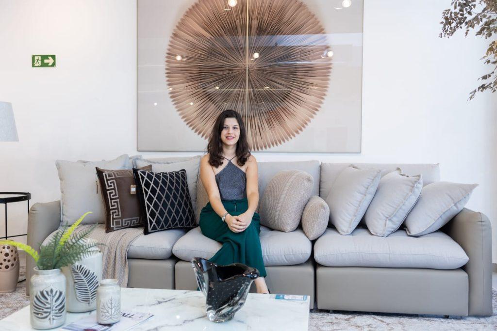 Rafaela Cobbe, Coordenadora de Marketing da Ciello Móveis
