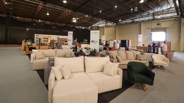 Movelpar 2025, que começa nesta terça-feira, terá 160 expositores e espera receber mais de 30 mil visitantes
