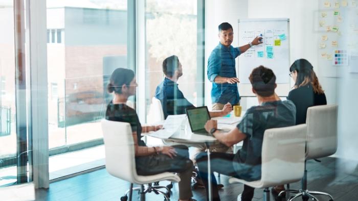 Competitividade empresarial: estratégias para se destacar no mercado