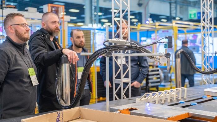Setor moveleiro e marcenaria: o que considerar antes de comprar equipamentos?