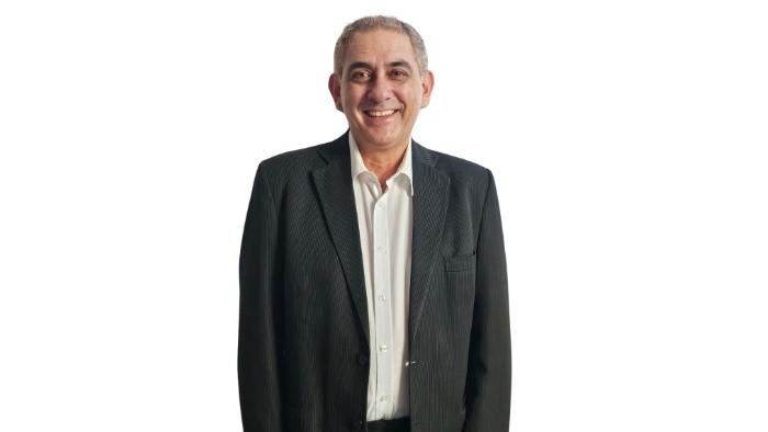 No primeiro dia da Fimma Brasil 2025, empresas como a Eucatex e a Sayerlack apresentam soluções para a indústria moveleira