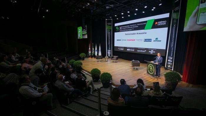A transformação digital começa na sua fábrica