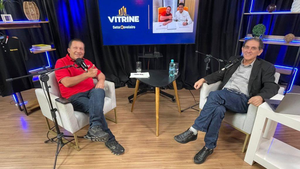 Vitrne Setor Moveleiro co Marcelo Martins, comercial da HuaHua no Brasil