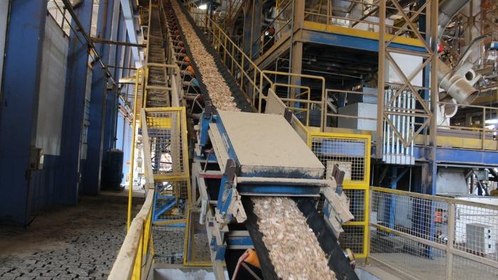 Uma das maiores fabricantes de chapas e painéis do Brasil comemora 75 anos e relembra trajetória construída ao lado da indústria moveleira