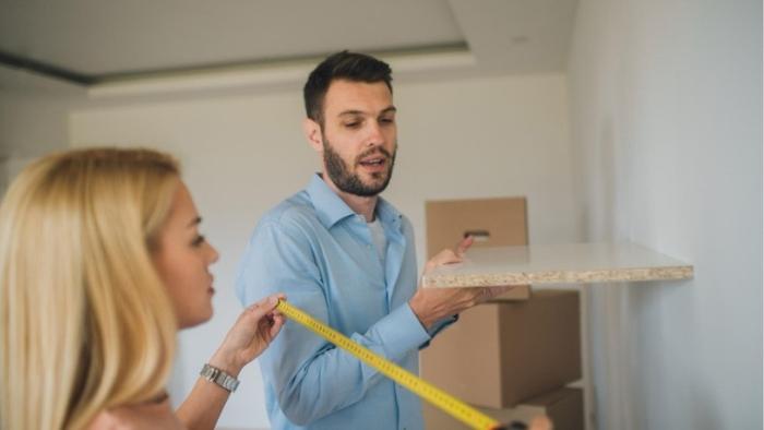 O setor de móveis ainda produz para uma casa que está desaparecendo