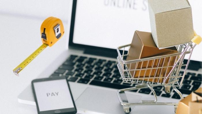 O setor de móveis ainda produz para uma casa que está desaparecendo